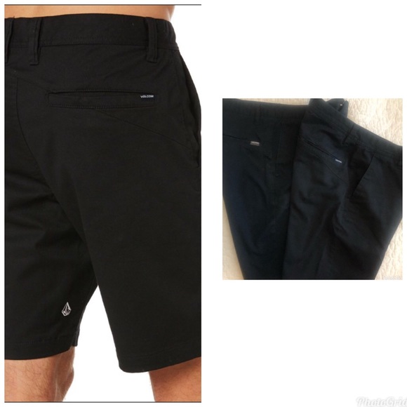 Bundle of 2 pairs of Volcom Shorts - Picture 1 of 9